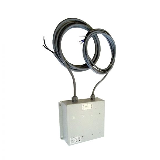 2239.33 DC-DC converter 12V / 24V 12A in IP 54 design