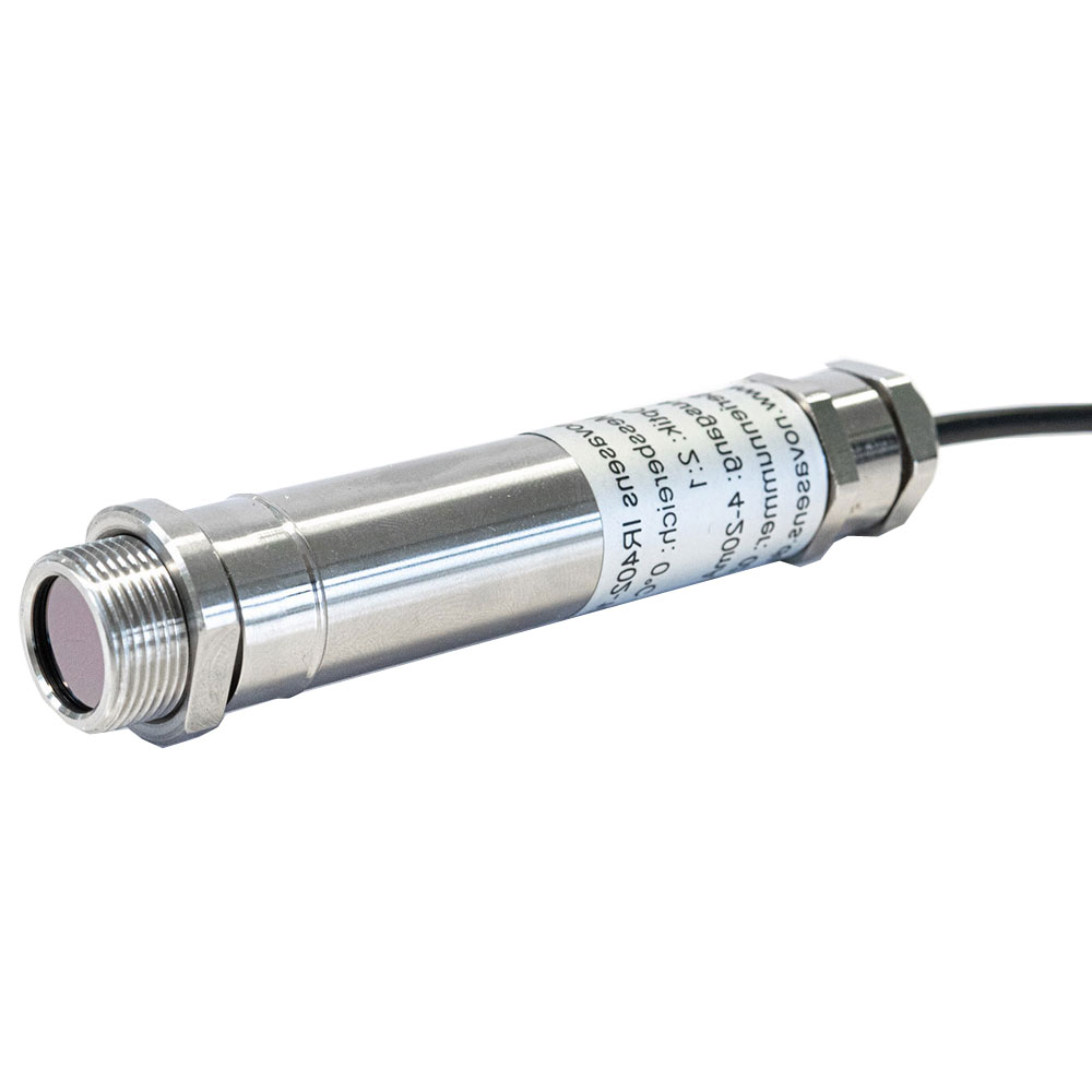 Temperature sensor IR402 with thermocouple output