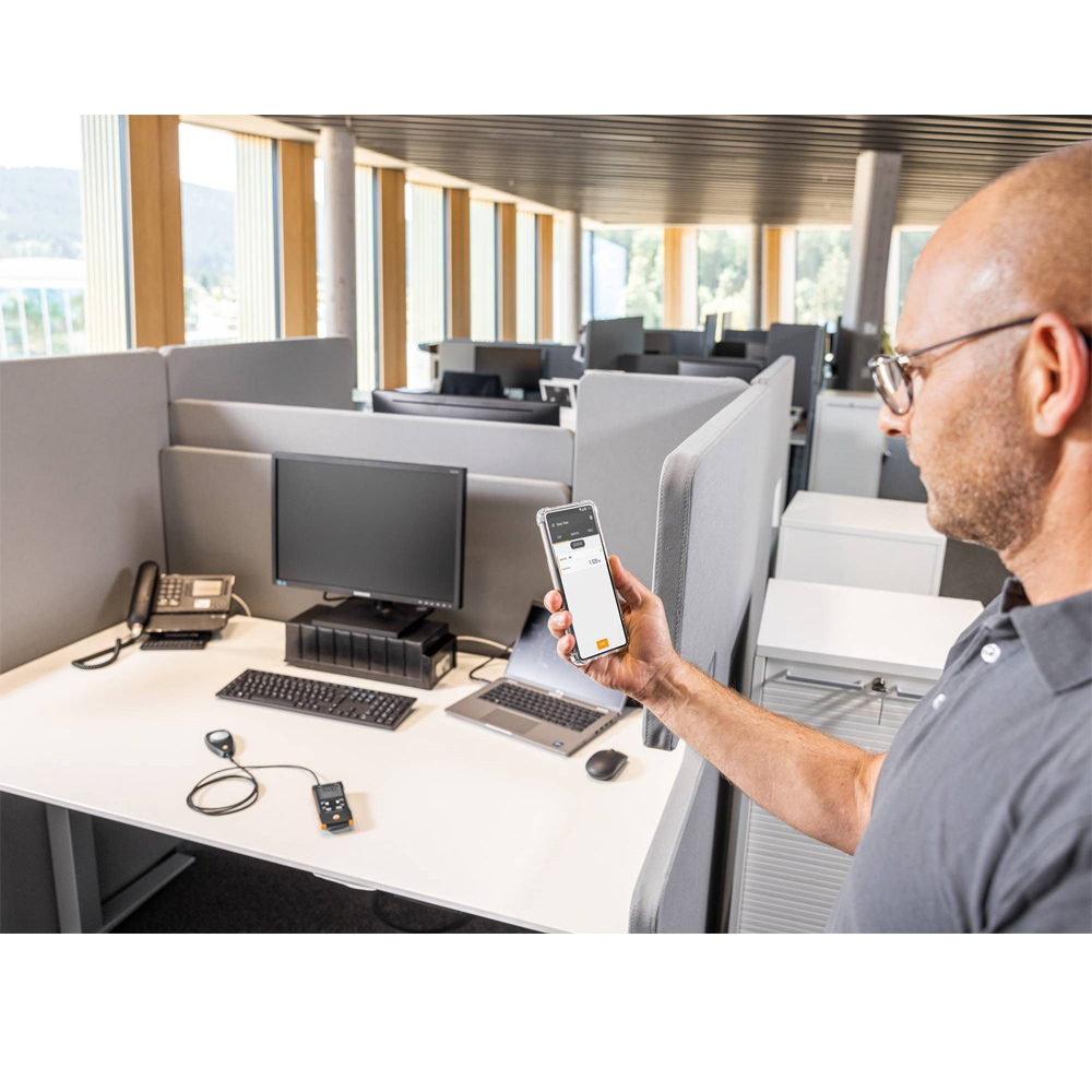 Testo 545 - Digital Lux meter with App connection - Image 5