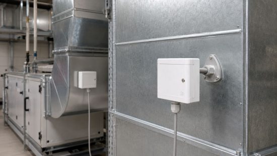 Feuchte und Temperatursensor im Lüftungskanal für HVAC Anwendungen