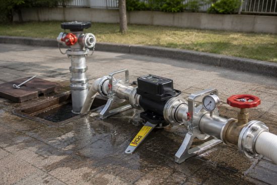 Hydrantenprüfung am Unterflurhydranten – Ruhedruck, Fließdruck und Durchfluss messen